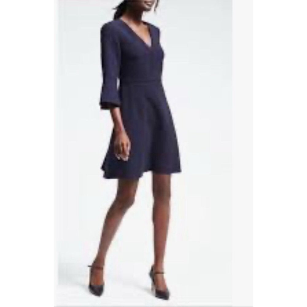 Banana Republic Dress Navy Blue 10 3/4 Long Sleeve Career Church Washable